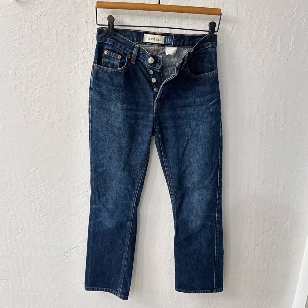 GAP Bootcut Button Fly Medium Wash 28 inch waist - Picture 1 of 8